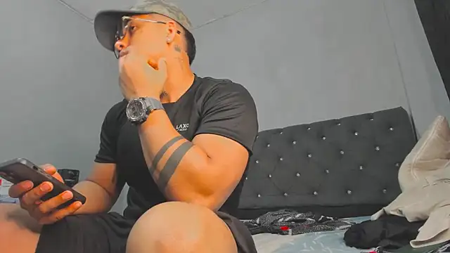 evan hardy online show from 20, 10, 2025