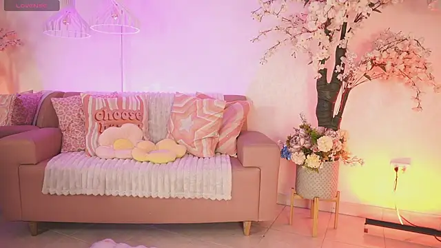 JadeSummerr online show from 14, 11, 2025