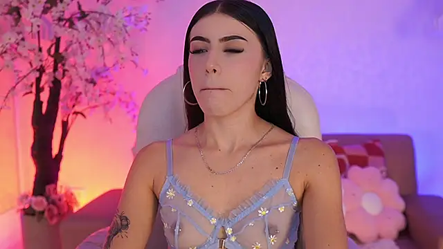 Snapshot of JadeSummerr chatting on 18, 4, 2026 JadeSummerr online show from 18, 4, 2026