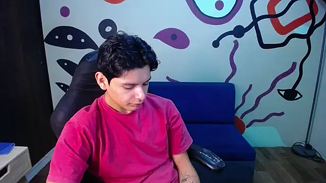 Snapshot of Luca_vega chatting on 24, 10, 2025 Luca vega online show from 24, 10, 2025