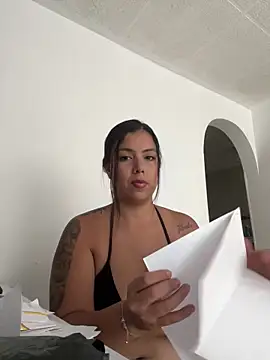 Snapshot of LICEET chatting on 15, 9, 2025 LICEET online show from 15, 9, 2025