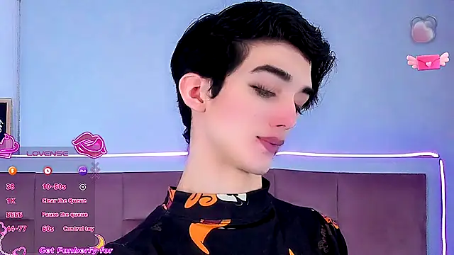 Baby FenixTS online show from 18, 12, 2025