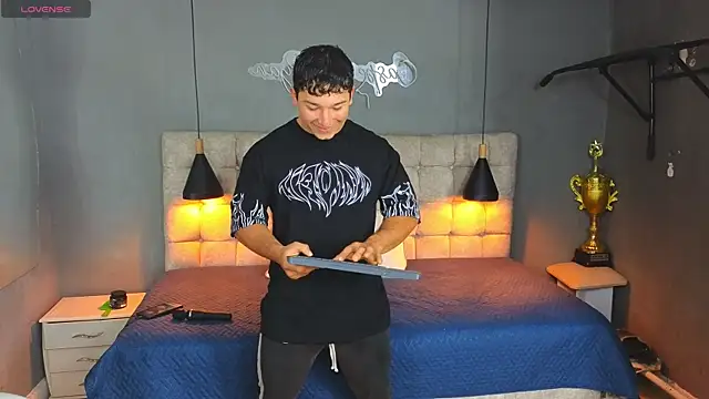 Horny nick18 online show from 8, 10, 2025