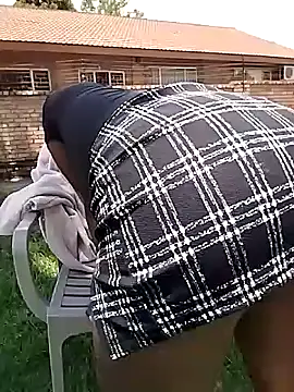 SweetHoney21  online show from 29, 11, 2025