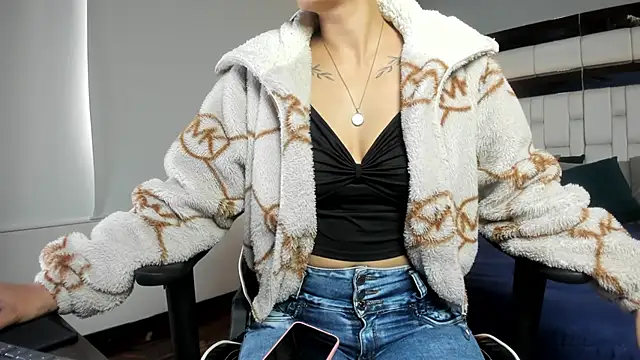 Adhara7 online show from 23, 10, 2025