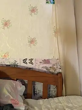 Kimberly-Ferarren online show from 10, 4, 2026