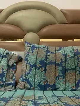 amitsharma7868 online show from 19, 4, 2026