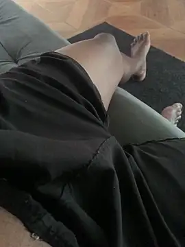 Snapshot of envolvemteX chatting on 5, 12, 2025 envolvemteX online show from 5, 12, 2025