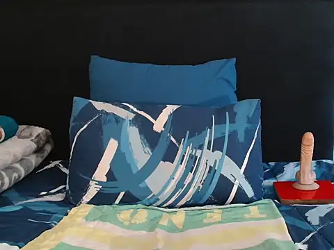 CreamySexyPussy online show from 12, 11, 2025