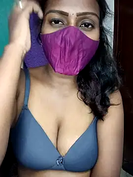 Snapshot of Tamil_kavinila chatting on 24, 10, 2025 Tamil kavinila online show from 24, 10, 2025