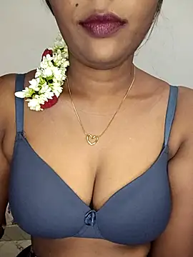 Snapshot of Tamil_kavinila chatting on 30, 11, 2025 Tamil kavinila online show from 30, 11, 2025