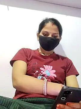 poojam93 online show from 27, 10, 2025