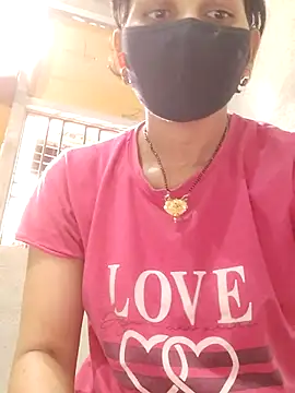 Snapshot of poojam93 chatting on 30, 7, 2026 poojam93 online show from 30, 7, 2026
