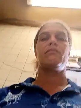 sarahkat86 online show from 13, 1, 2026