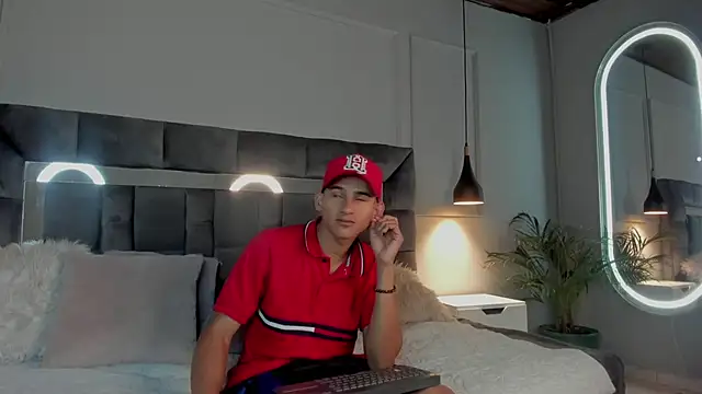 Jade rey  online show from 22, 2, 2026