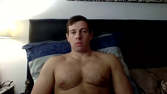 luca23millo90 online show from 16, 4, 2026