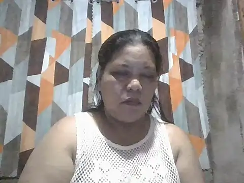 Snapshot of xxbernxxx chatting on 2, 2, 2026 xxbernxxx online show from 2, 2, 2026