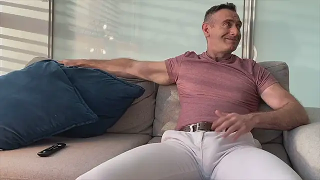 Snapshot of TheDonnyBasilisk chatting on 25, 11, 2025 TheDonnyBasilisk online show from 25, 11, 2025