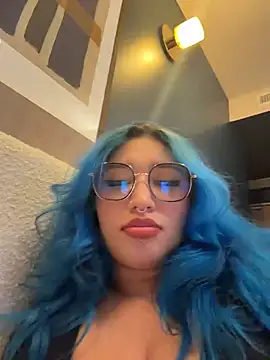 Snapshot of HATSUNE__ chatting on 29, 4, 2026 HATSUNE online show from 29, 4, 2026