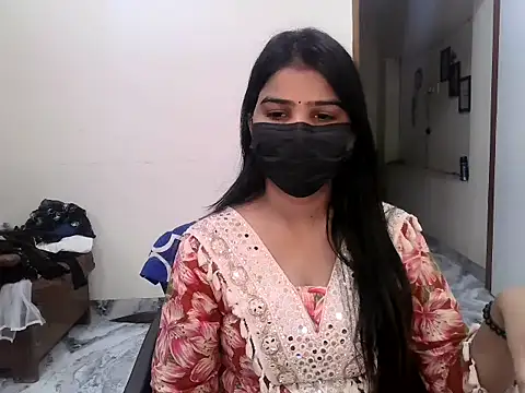 Snapshot of suhana-singh chatting on 30, 7, 2026 suhana-singh online show from 30, 7, 2026