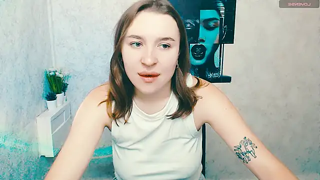 JuliaTopp  online show from 4, 11, 2025