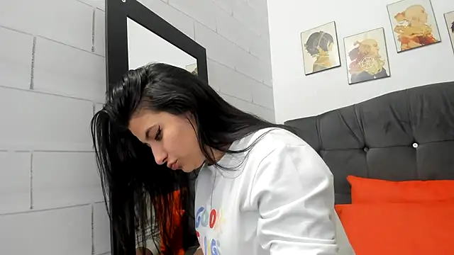  Roxxxane 09 online show from 16, 9, 2025