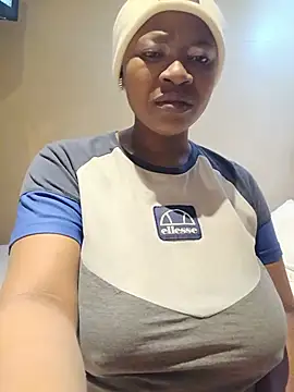 Snapshot of missboobiesSA chatting on 27, 6, 2026 missboobiesSA online show from 27, 6, 2026