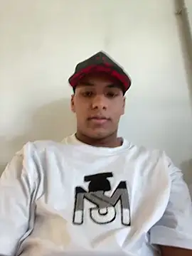 Snapshot of IsaacBlack_ chatting on 9, 9, 2025 IsaacBlack online show from 9, 9, 2025