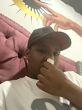 Snapshot of IsaacBlack_ chatting on 21, 9, 2025 IsaacBlack online show from 21, 9, 2025