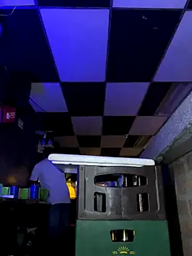 Snapshot of IsaacBlack_ chatting on 5, 11, 2025 IsaacBlack online show from 5, 11, 2025