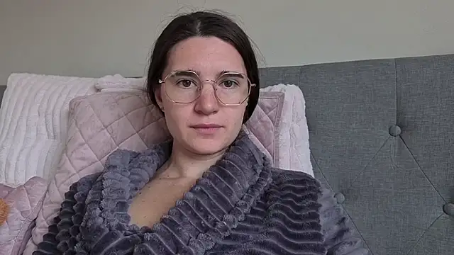 Snapshot of bambifarrina chatting on 23, 2, 2026 bambifarrina online show from 23, 2, 2026