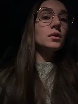 Snapshot of bambifarrina chatting on 2, 3, 2026 bambifarrina online show from 2, 3, 2026