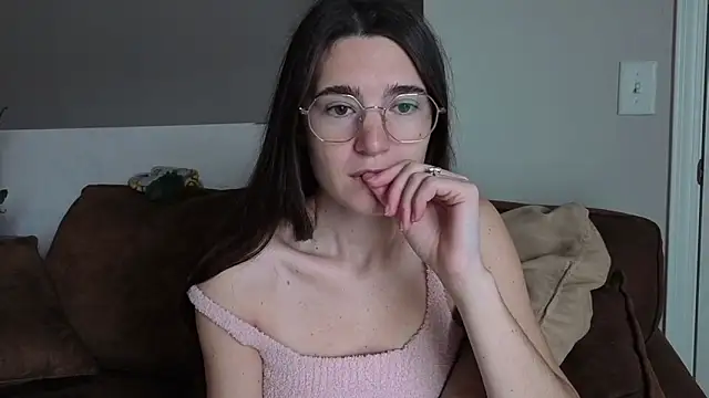 bambifarrina online show from 6, 3, 2026