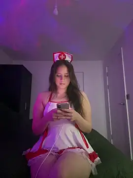 laylabliss online show from 17, 11, 2025