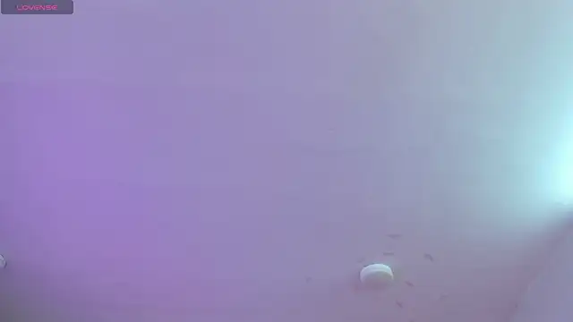 Foxxy Doll online show from 8, 4, 2026