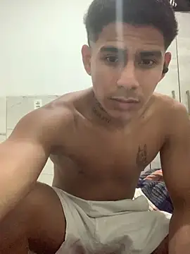 Snapshot of Novindot23cm chatting on 18, 6, 2026 Novindot23cm online show from 18, 6, 2026