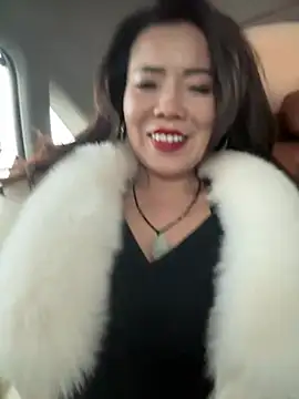 Snapshot of anna_yngs chatting on 18, 1, 2026 anna yngs online show from 18, 1, 2026