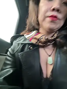 Snapshot of anna_yngs chatting on 8, 2, 2026 anna yngs online show from 8, 2, 2026