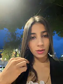 -juicy  online show from 18, 6, 2026