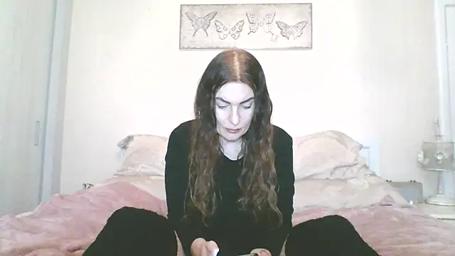 Snapshot of EllaKent chatting on 2, 2, 2026 EllaKent online show from 2, 2, 2026