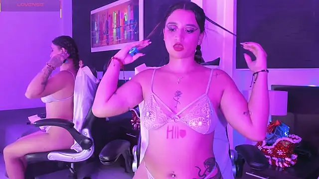 Bela Jones online show from 4, 12, 2025