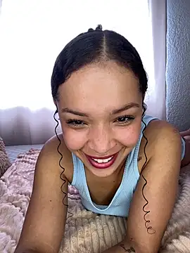 Snapshot of Yasmin777_ chatting on 8, 9, 2025 Yasmin777 online show from 8, 9, 2025