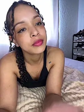 Snapshot of Yasmin777_ chatting on 24, 9, 2025 Yasmin777 online show from 24, 9, 2025
