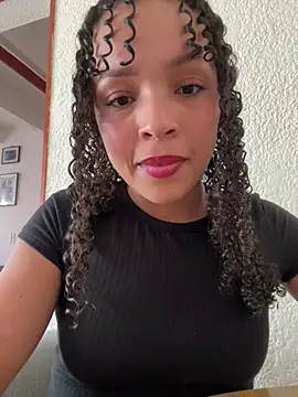 Yasmin777  online show from 12, 2, 2026