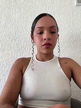 Yasmin777  online show from 9, 3, 2026