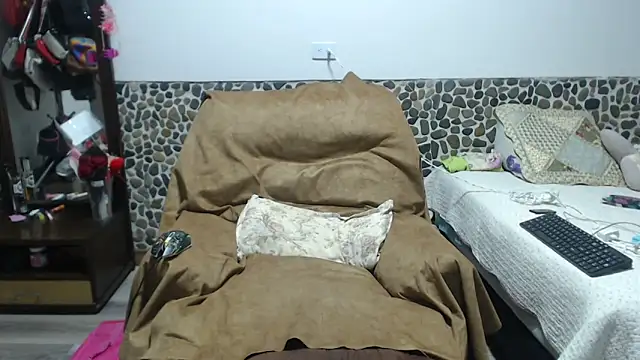 Miilu74 online show from 21, 2, 2026