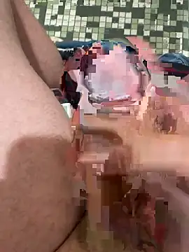 Snapshot of Chris2201hdb chatting on 8, 3, 2026 Chris2201hdb online show from 8, 3, 2026