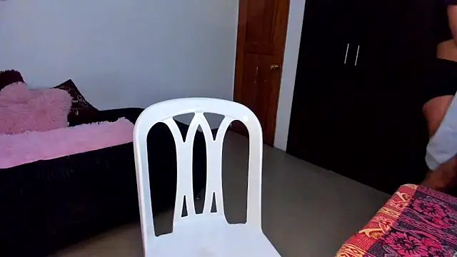 Snapshot of Ana__Pink chatting on 4, 10, 2025 Ana  Pink online show from 4, 10, 2025
