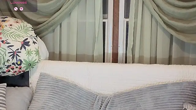 Snapshot of kohlbird chatting on 21, 12, 2025 kohlbird online show from 21, 12, 2025