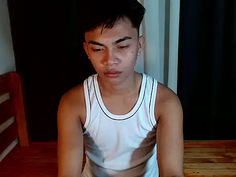 Snapshot of urguy_marco chatting on 24, 9, 2025 urguy marco online show from 24, 9, 2025